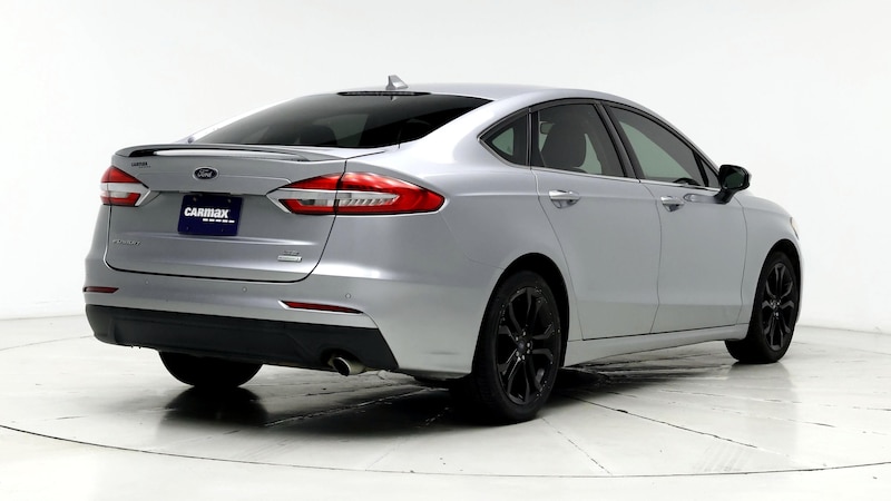 2020 Ford Fusion SE 8