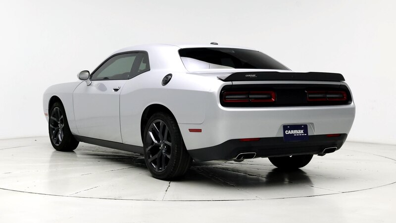 2022 Dodge Challenger SXT 2