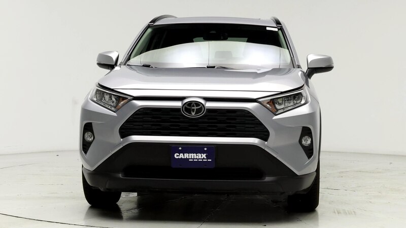 2020 Toyota RAV4 XLE 5