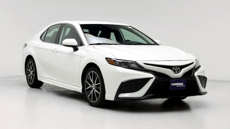 2021 Toyota Camry SE Hero Image