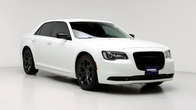 2020 Chrysler 300 Touring Hero Image