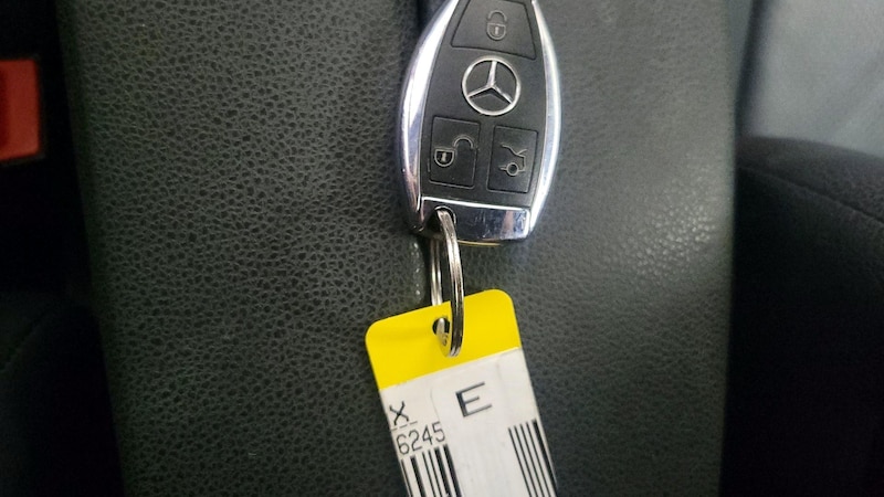 2014 Mercedes-Benz C-Class C 250 21