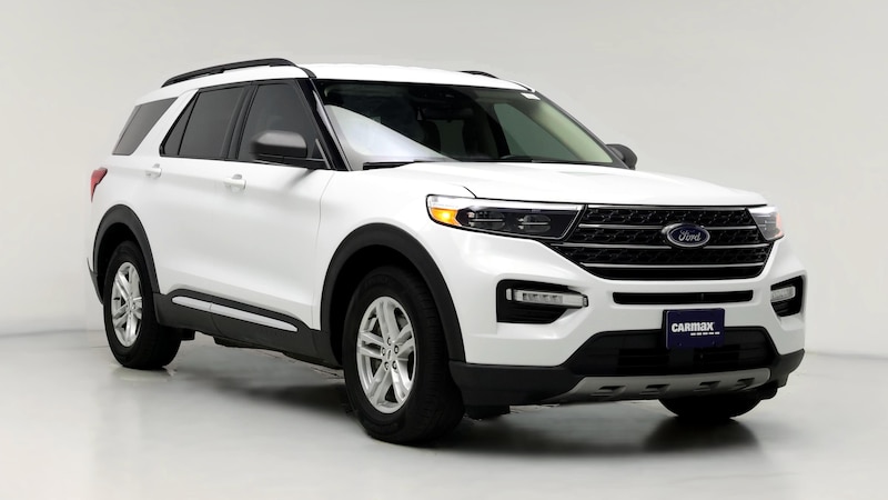 2022 Ford Explorer XLT Hero Image