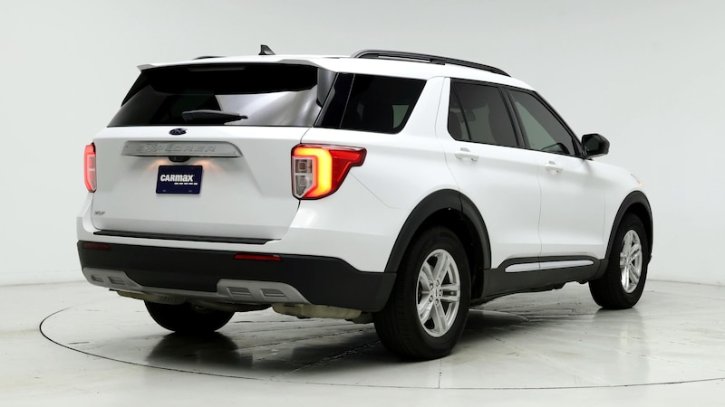 2022 Ford Explorer XLT 8