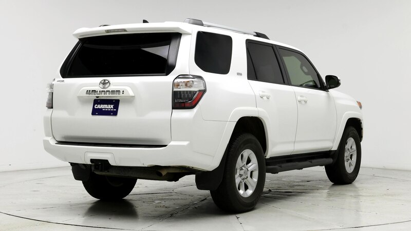 2023 Toyota 4Runner SR5 8