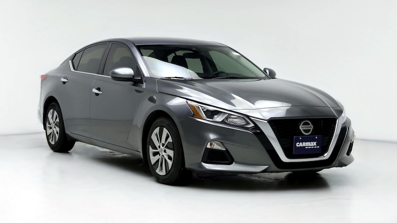 2021 Nissan Altima S Hero Image