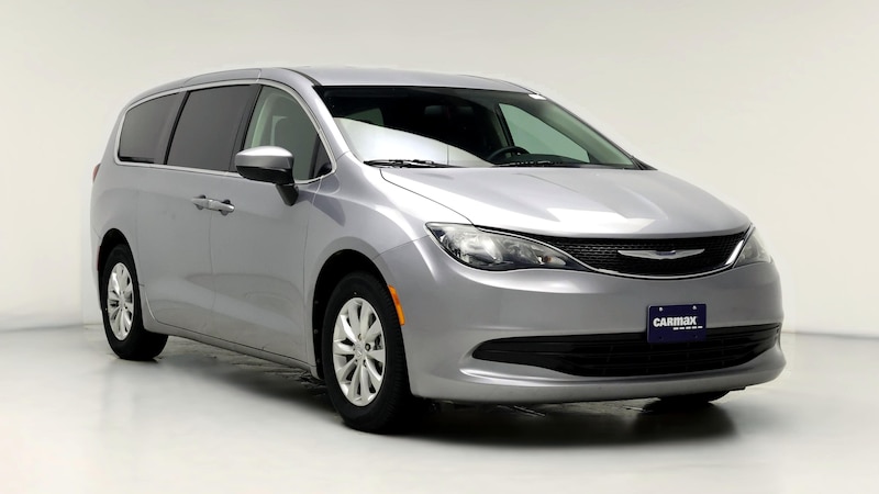 2019 Chrysler Pacifica LX Hero Image