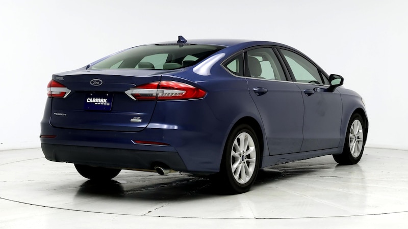 2019 Ford Fusion SE 8