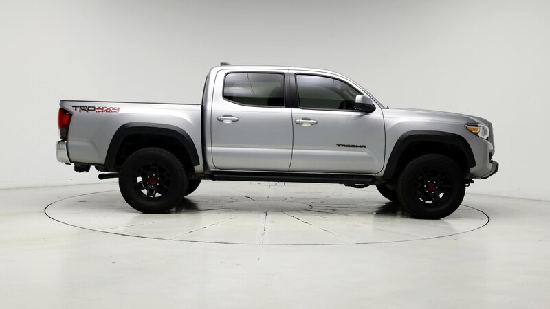 2020 Toyota Tacoma SR5 7