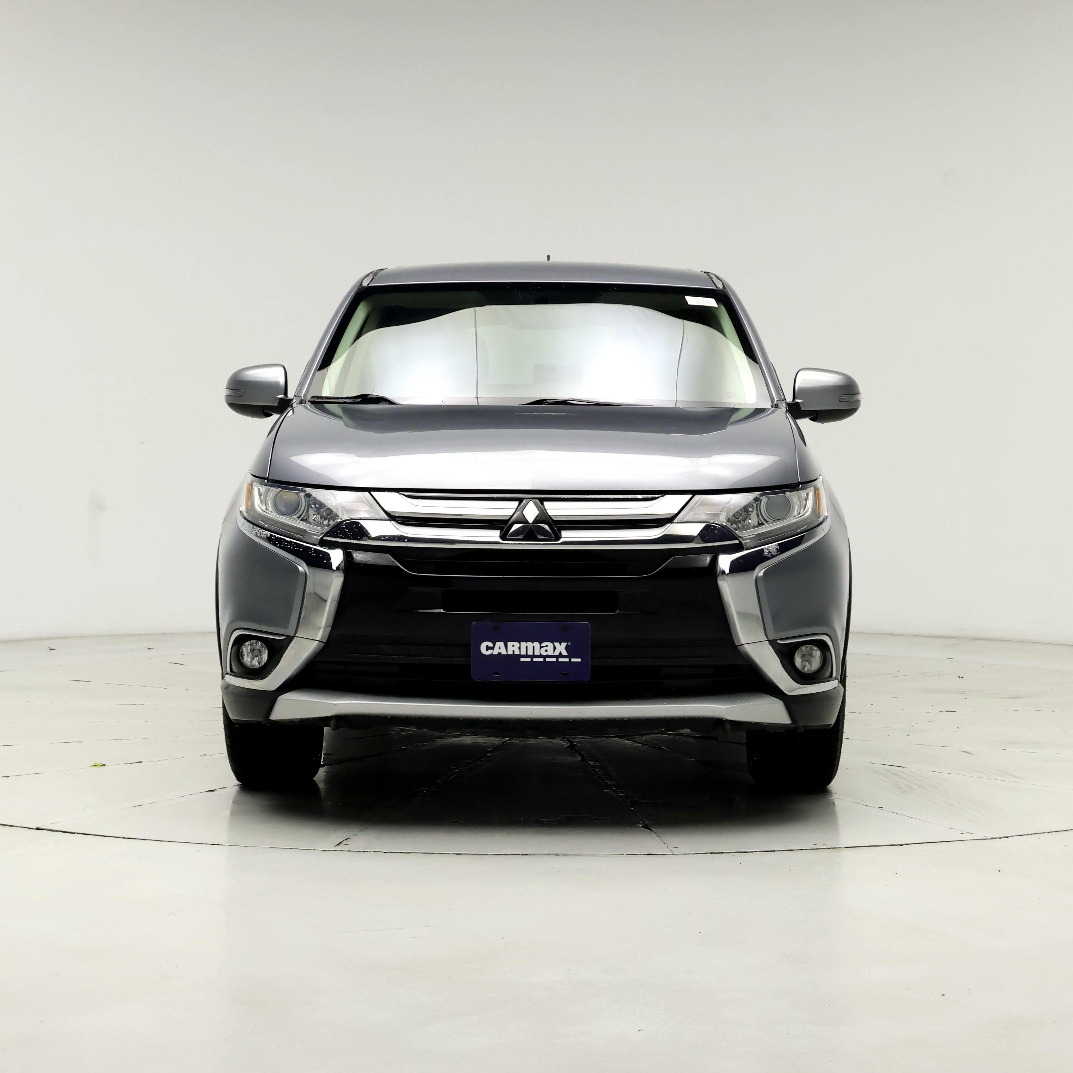 Thumbnail: 2016 Mitsubishi Outlander - 5