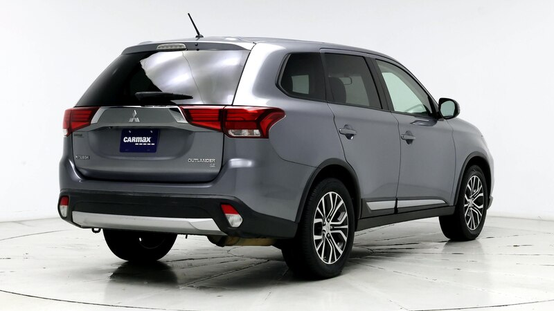 2016 Mitsubishi Outlander SE 8