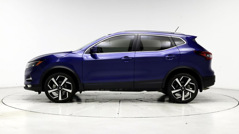 2022 Nissan Rogue Sport SL 3