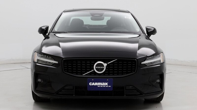 2024 Volvo S60 B5 Plus 5