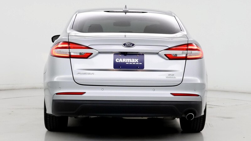 2020 Ford Fusion SE 6