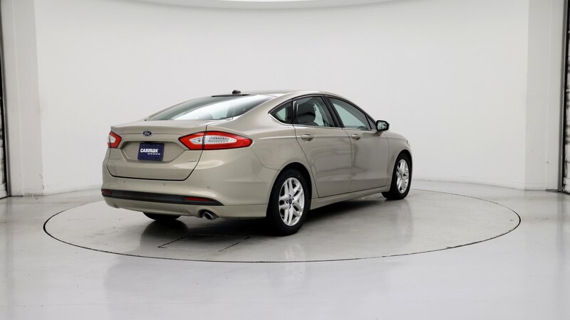 2015 Ford Fusion SE 8