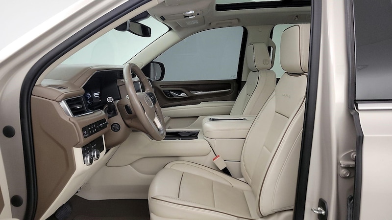 2022 GMC Yukon Denali 11