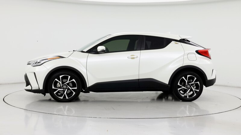 2021 Toyota C-HR XLE 3