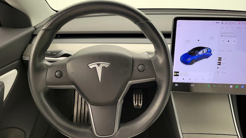 2019 Tesla Model 3 Standard Range 10