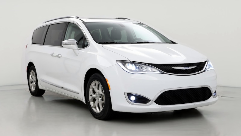 2018 Chrysler Pacifica Limited Hero Image