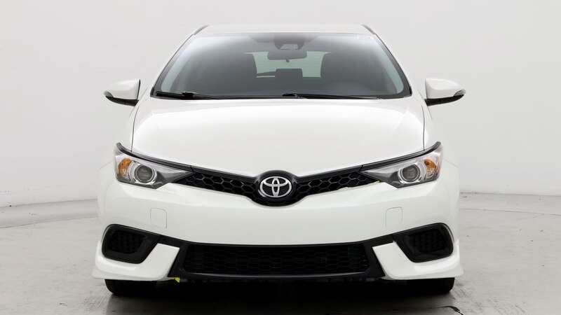 2017 Toyota Corolla iM  5