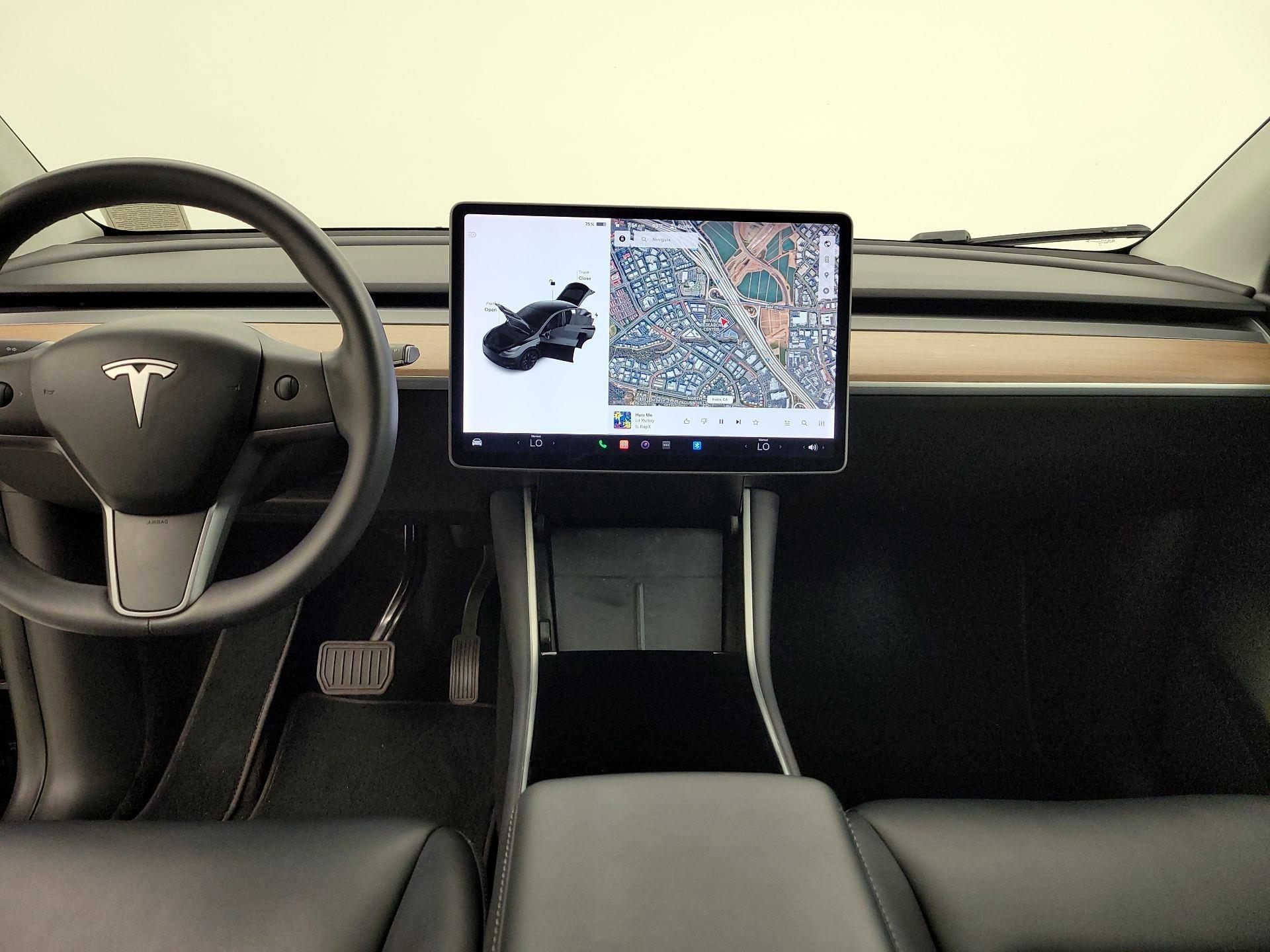 Thumbnail: 2020 Tesla Model Y - 9