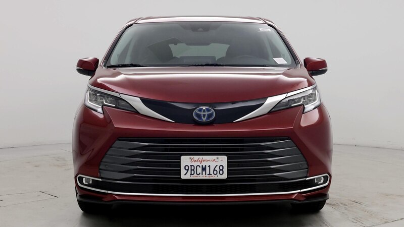 2022 Toyota Sienna Limited 5