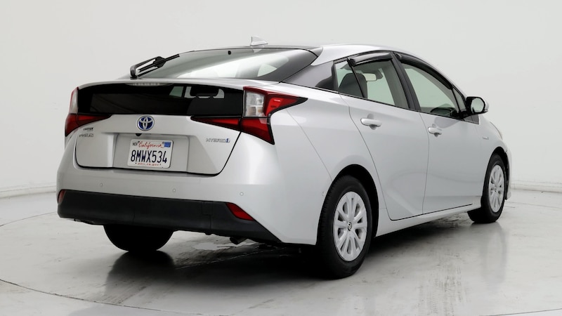 2019 Toyota Prius LE 8