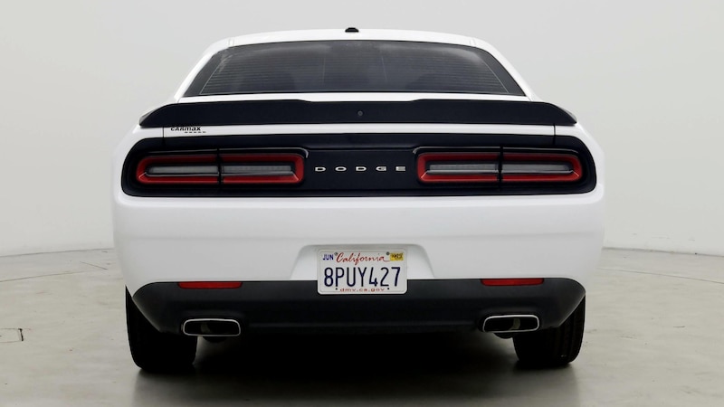 2017 Dodge Challenger SXT 6