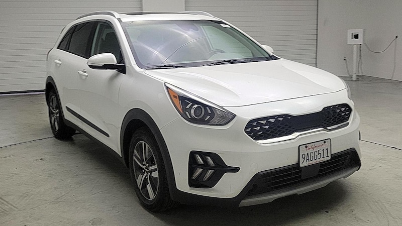 2022 Kia Niro EX Premium Hero Image