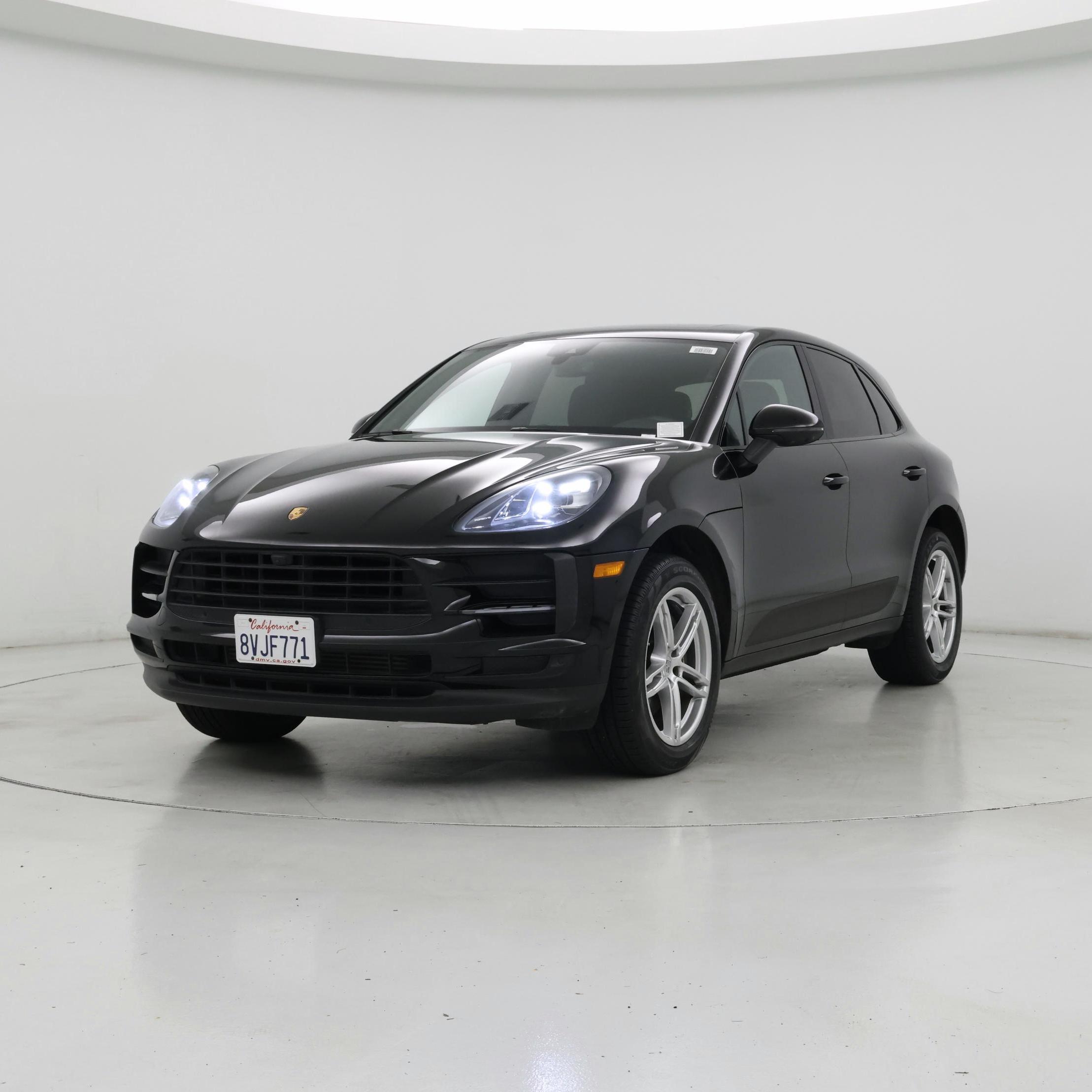 Thumbnail: 2021 Porsche Macan - 4