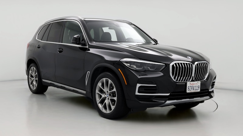 2022 BMW X5 sDrive40i Hero Image