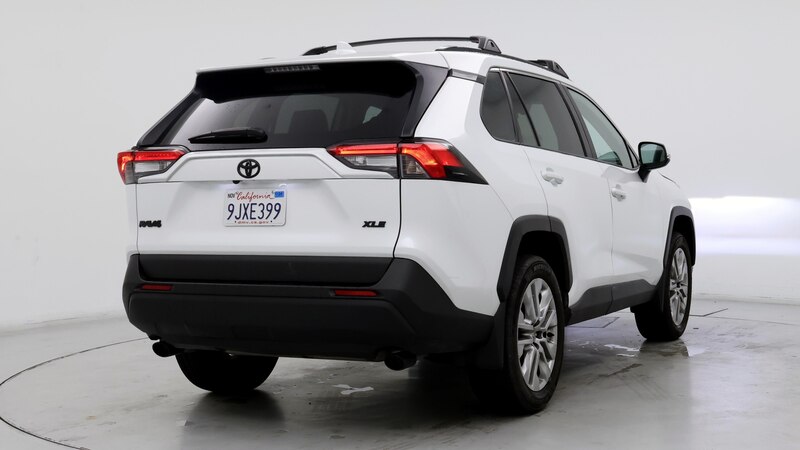 2023 Toyota RAV4 XLE Premium 8