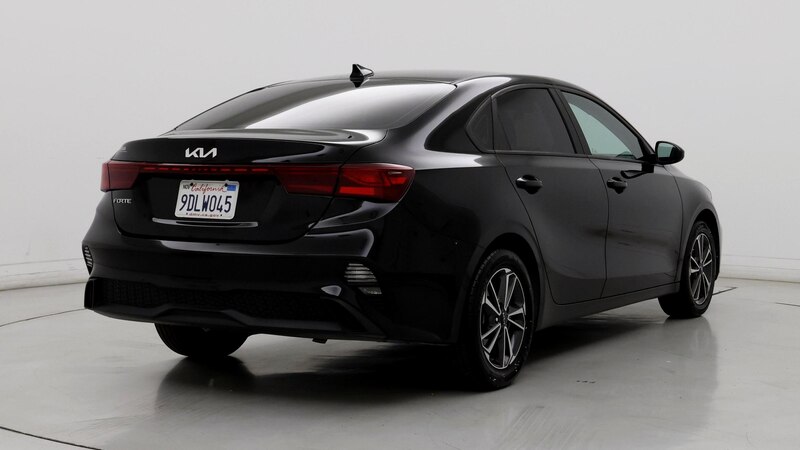 2023 Kia Forte LXS 8