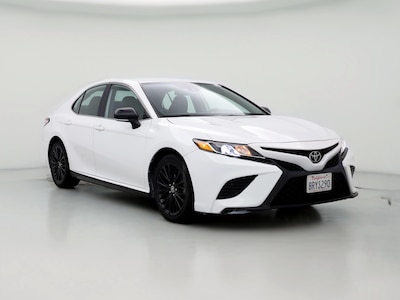 2020 Toyota Camry SE -
                Los Angeles, CA