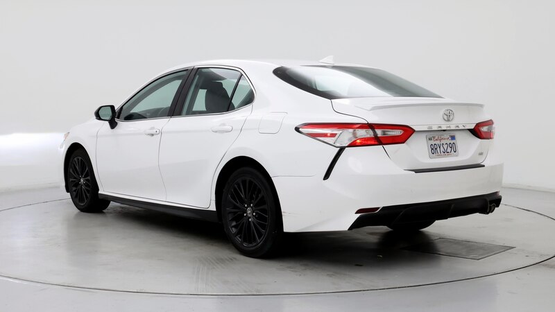 2020 Toyota Camry SE 2