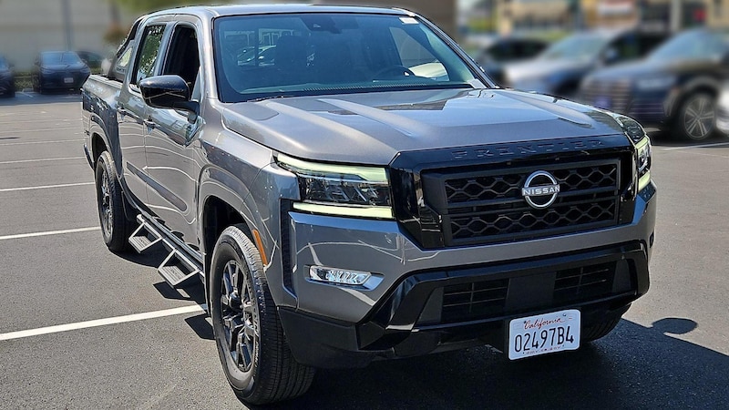 2023 Nissan Frontier SV Hero Image