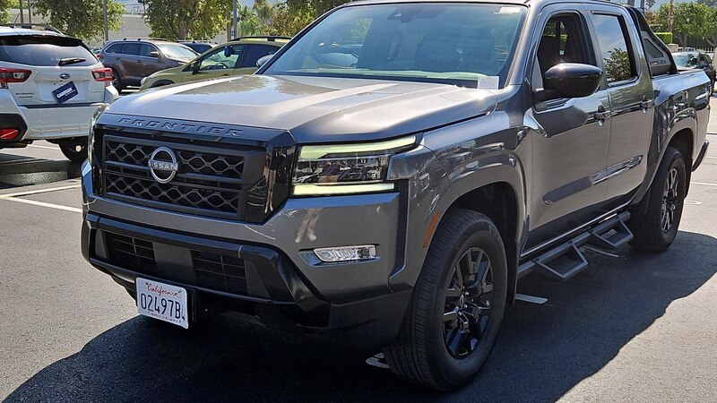 2023 Nissan Frontier SV 3