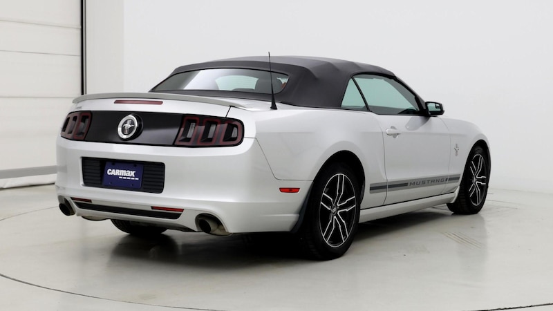 2014 Ford Mustang Premium 8