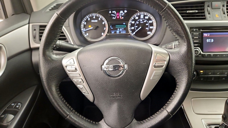 2015 Nissan Sentra SV 10