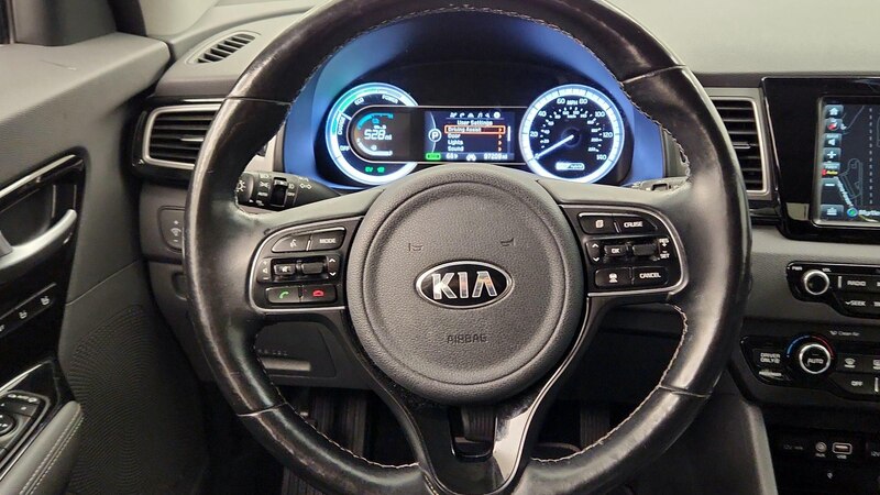 2018 Kia Niro EX 10