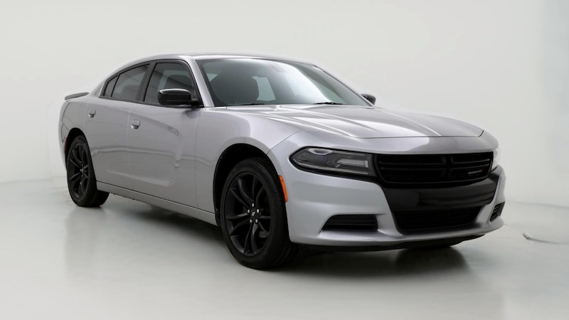 2018 Dodge Charger SXT Hero Image