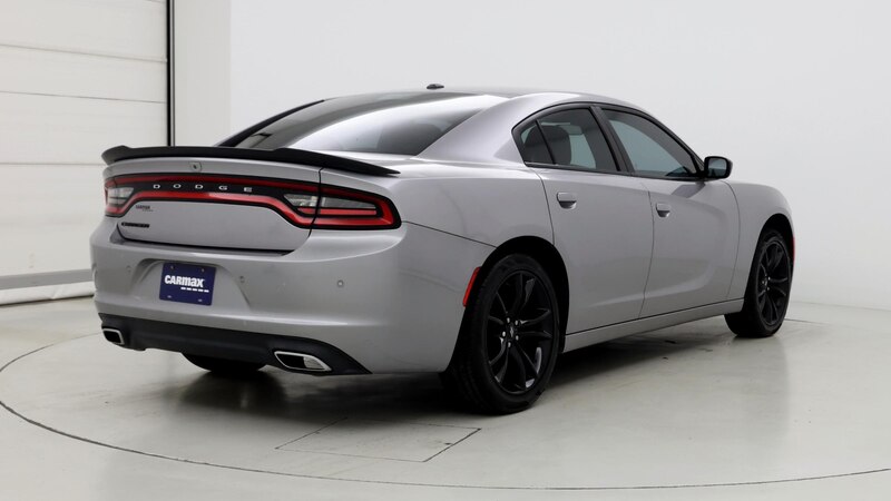 2018 Dodge Charger SXT 8