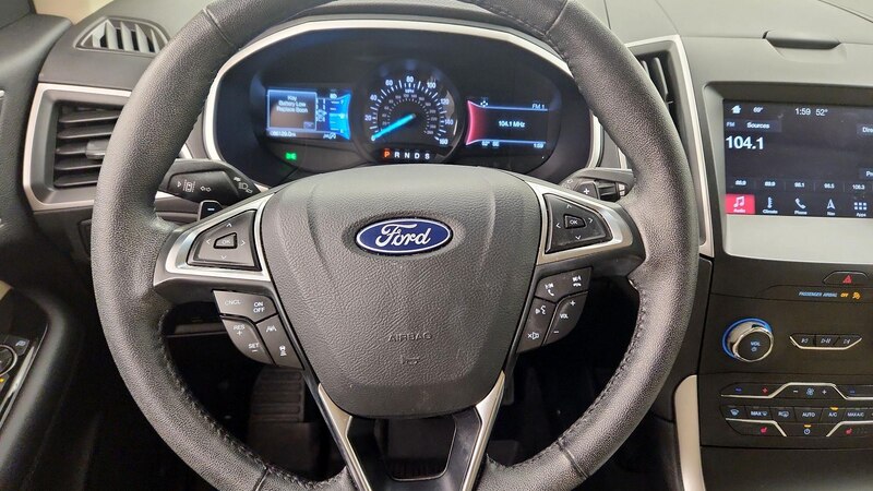 2019 Ford Edge SEL 10