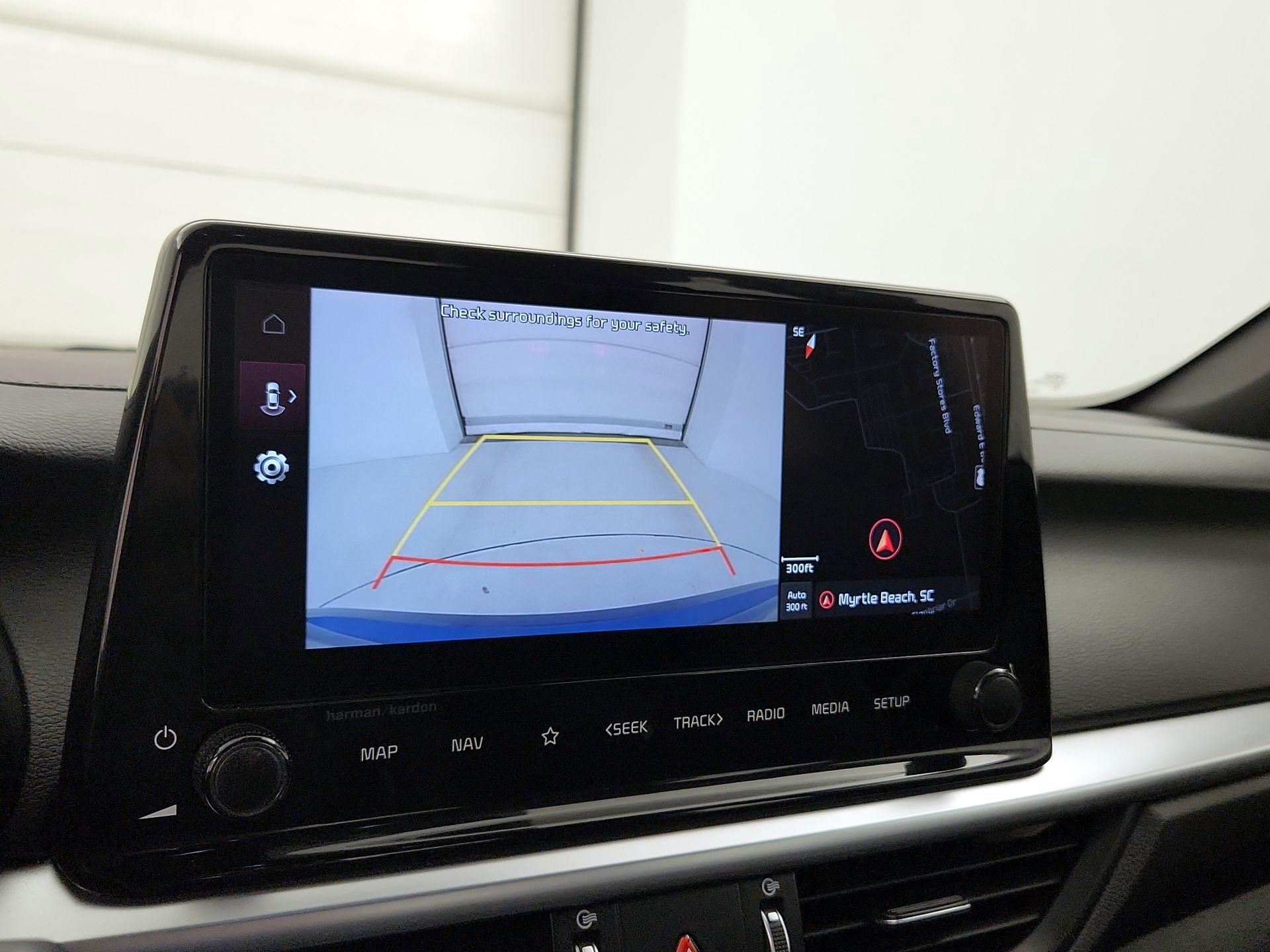 Thumbnail: 2022 Kia Forte - 15