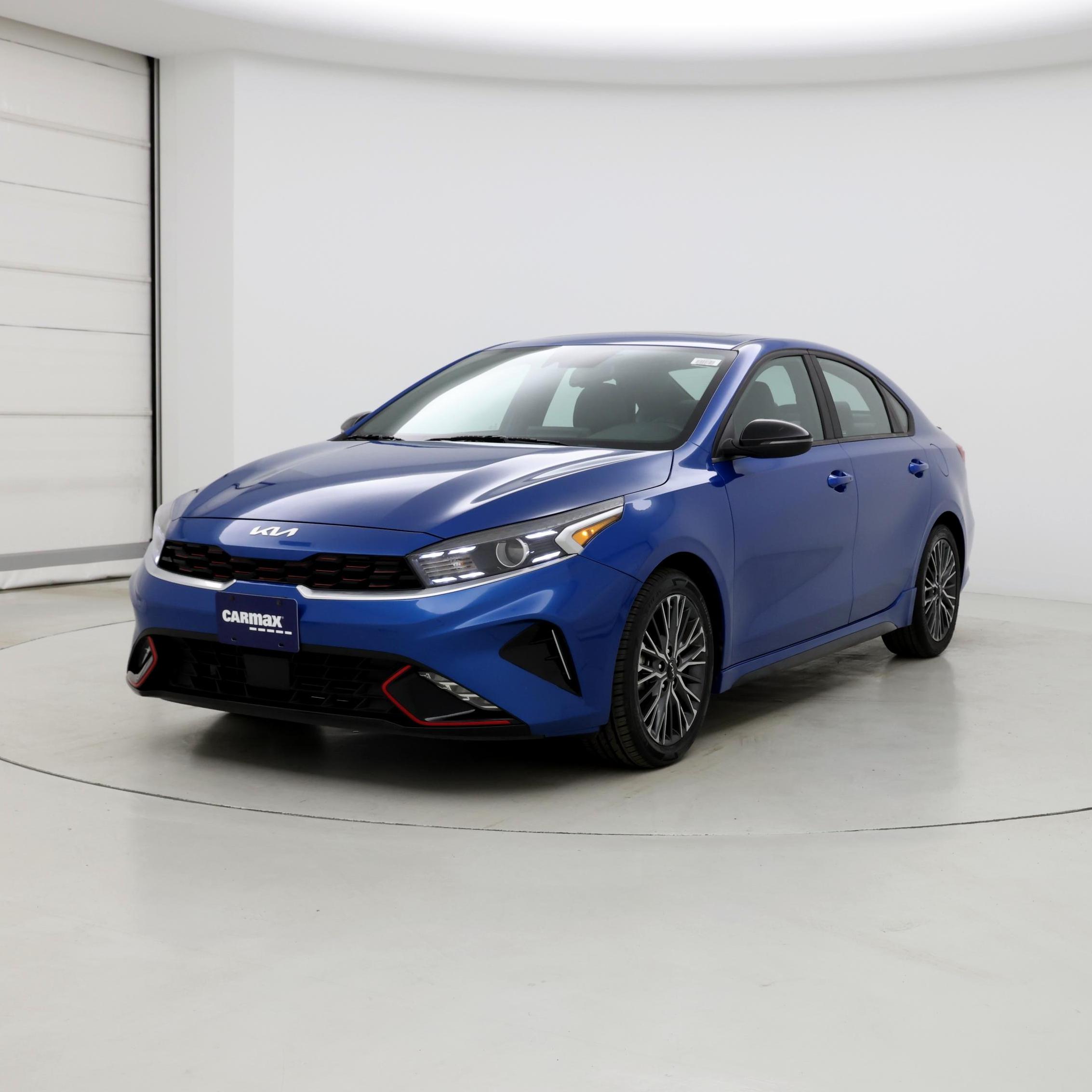 Thumbnail: 2022 Kia Forte - 4