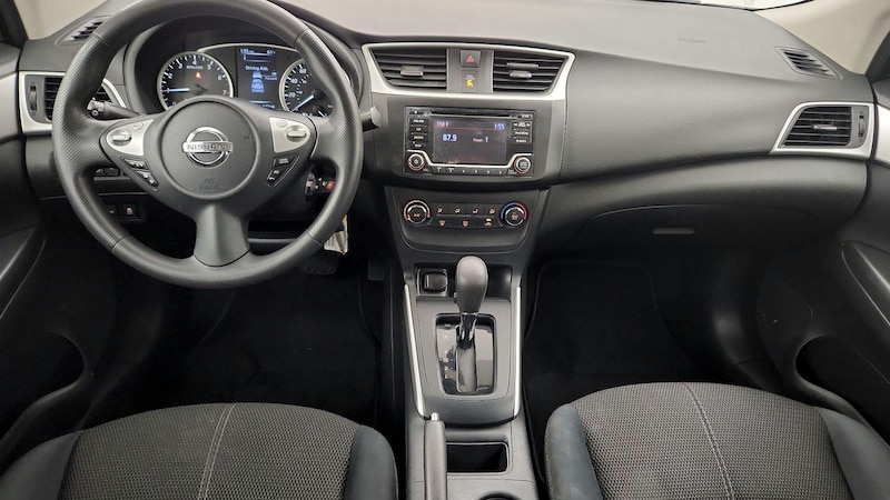 2018 Nissan Sentra S 9