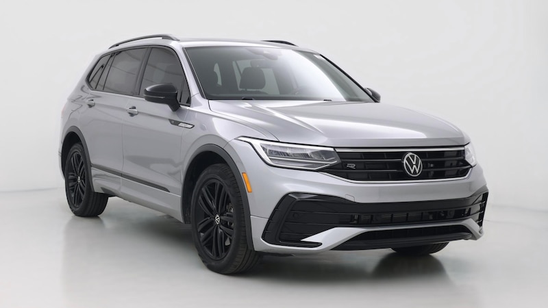 2022 Volkswagen Tiguan SE R-Line Black Hero Image