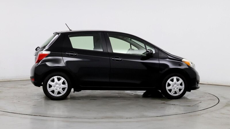 2013 Toyota Yaris LE 7