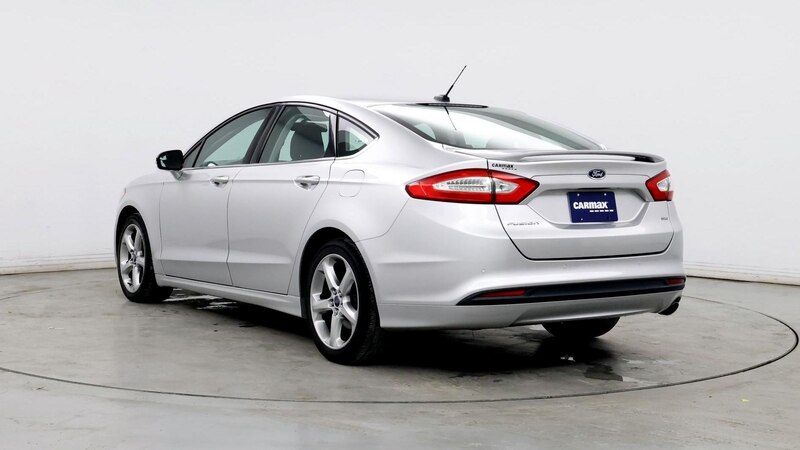 2014 Ford Fusion SE 2