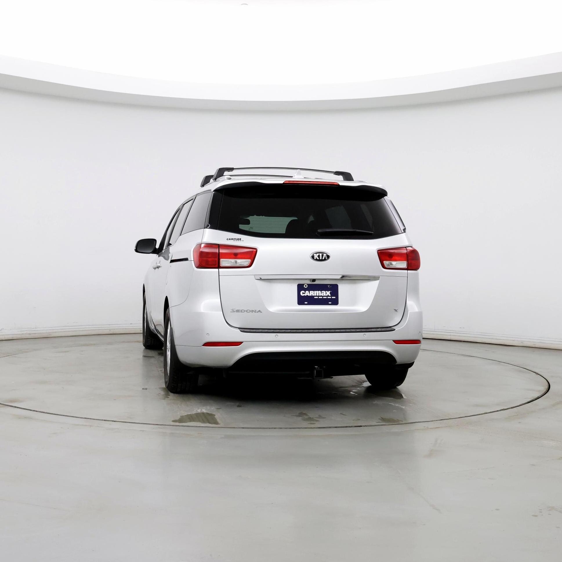 Thumbnail: 2016 Kia Sedona - 6